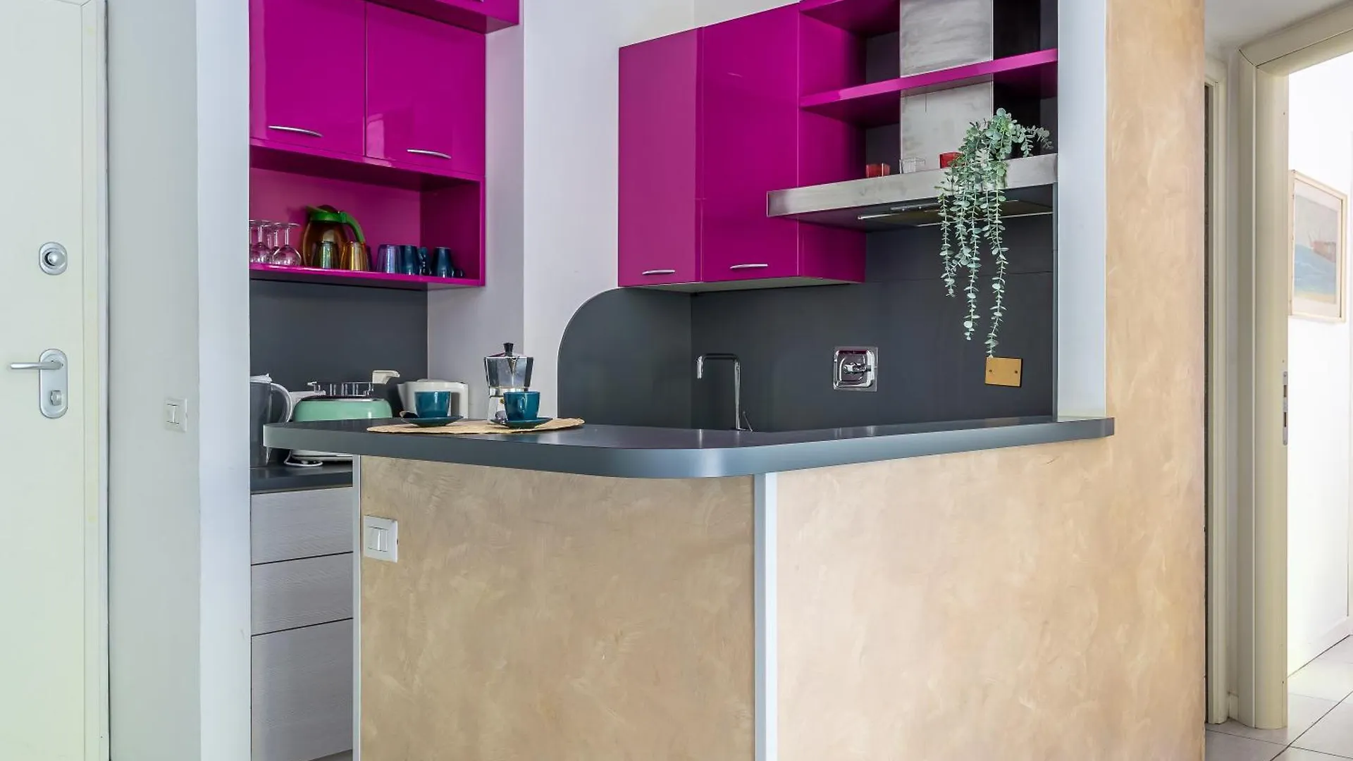 Iflat Peaceful And Intimate Refuge In Trastevere Rom 0*,