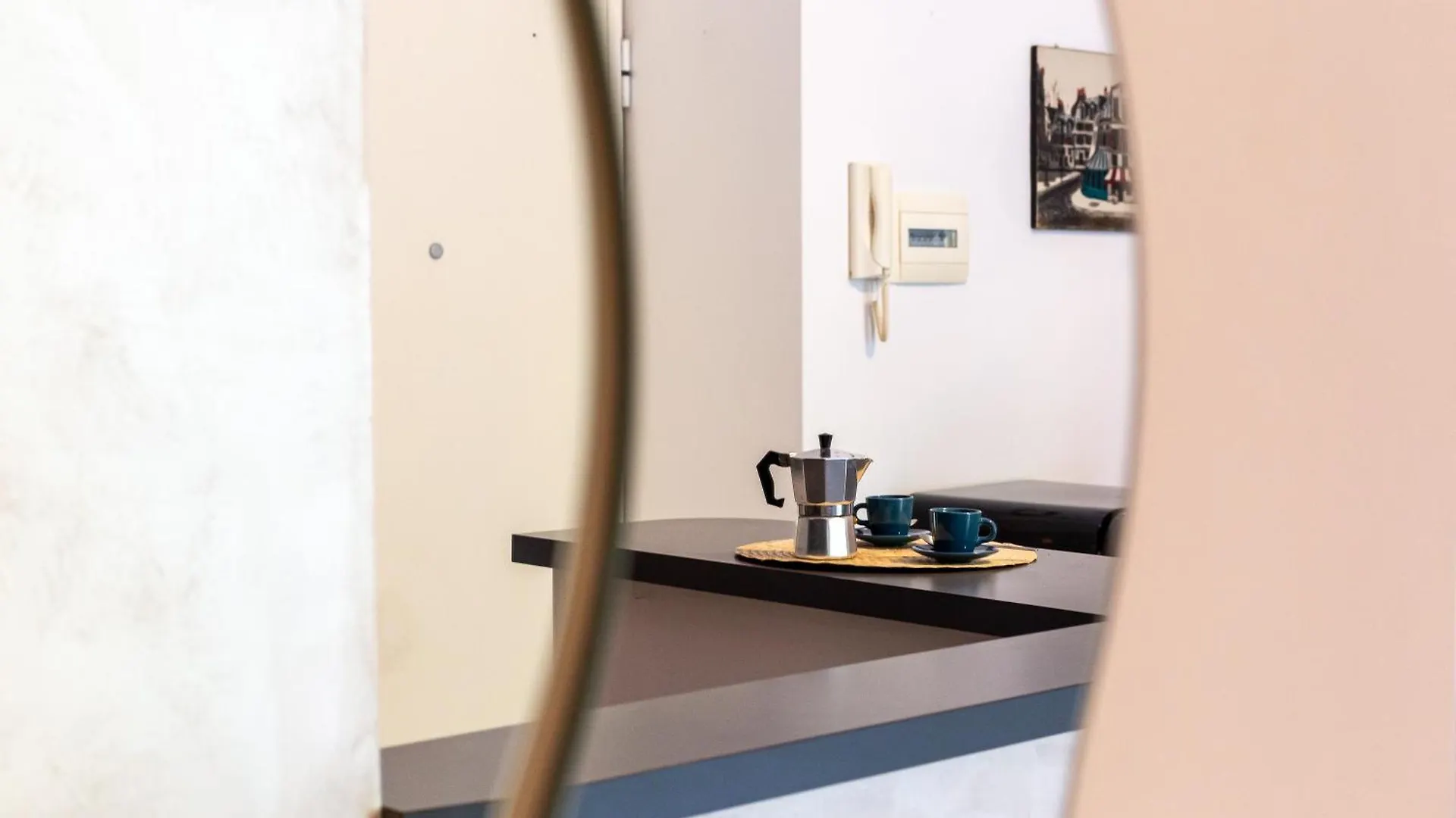 Iflat Peaceful And Intimate Refuge In Trastevere Rome Apartment